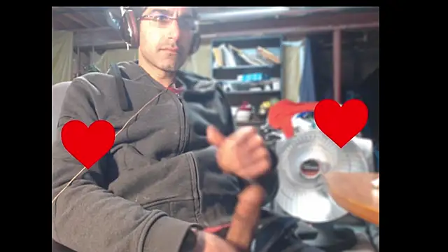 Snapshot of Gsmile1 chatting on 03/01/25, 10:10 Gsmile1 online show from 03/01/25, 10:10