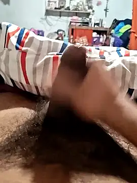 Gerardo31017 online show from 01/15/26, 02:54