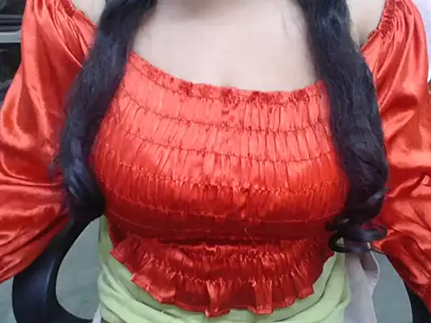 Snapshot of Mahikhanna_ chatting on 12/06/24, 07:45 Mahikhanna online show from 12/06/24, 07:45