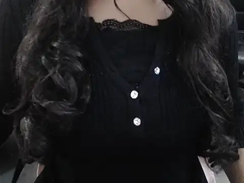 Snapshot of Mahikhanna_ chatting on 01/07/25, 06:56 Mahikhanna online show from 01/07/25, 06:56