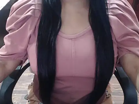 Snapshot of Mahikhanna_ chatting on 09/23/25, 08:12 Mahikhanna online show from 09/23/25, 08:12