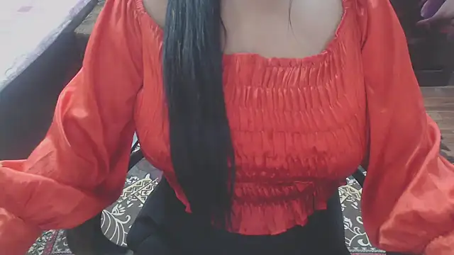 Snapshot of Mahikhanna_ chatting on 10/19/25, 07:25 Mahikhanna online show from 10/19/25, 07:25