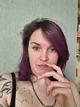 LazyTanukii online show from 03/11/25, 12:06