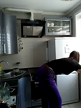 LazyTanukii online show from 09/15/25, 06:13