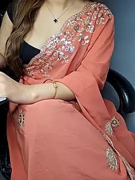 aliyaah singh online show from 01/15/25, 08:05