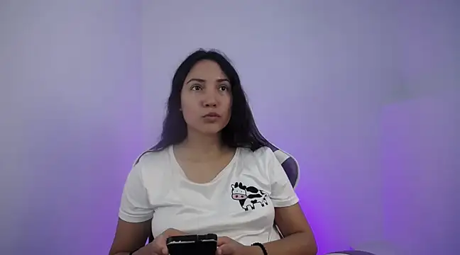 Snapshot of cutie_and_slutty chatting on 01/28/25, 12:05 cutie and slutty online show from 01/28/25, 12:05