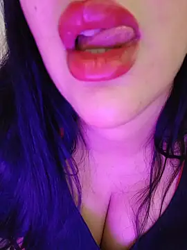 Queen sousou online show from 07/10/26, 12:37