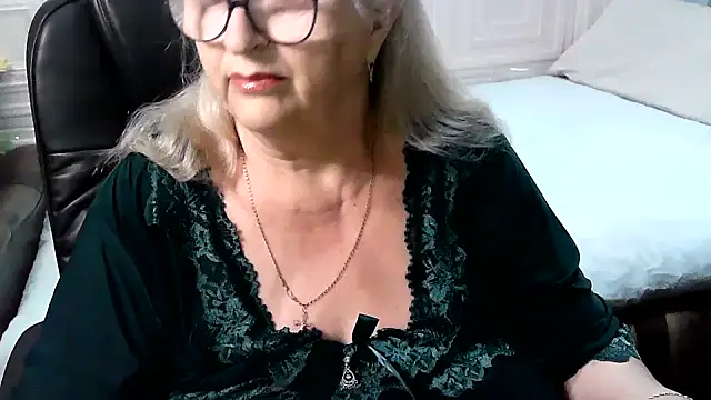 LolkaAlyss online show from 04/06/26, 07:37