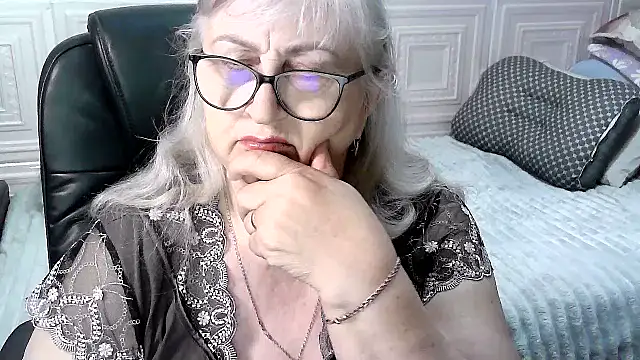 LolkaAlyss online show from 04/19/26, 03:55