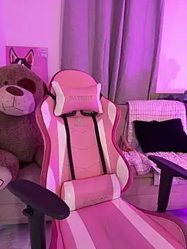 Vane Rossee online show from 01/22/25, 04:02