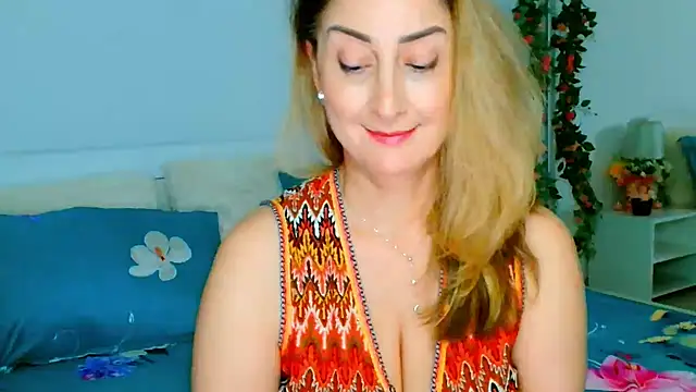 Tyana40 online show from 03/19/25, 05:41