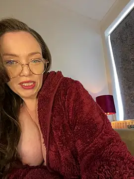 Snapshot of FemDom_RubyKnightXXO chatting on 05/20/26, 02:45 FemDom RubyKnightXXO online show from 05/20/26, 02:45