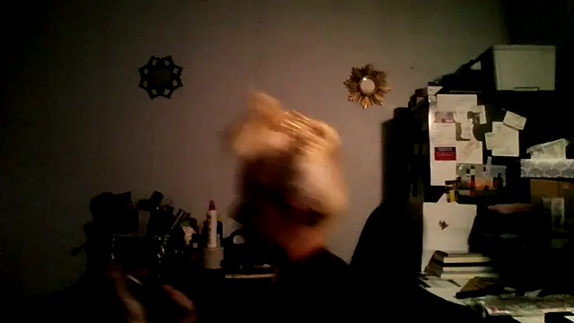 Snapshot of XTRAHORNYONE chatting on 10/09/25, 03:04 XTRAHORNYONE online show from 10/09/25, 03:04