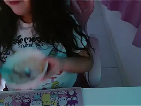 Snapshot of KittyK3 chatting on 10/14/25, 03:29 KittyK3 online show from 10/14/25, 03:29