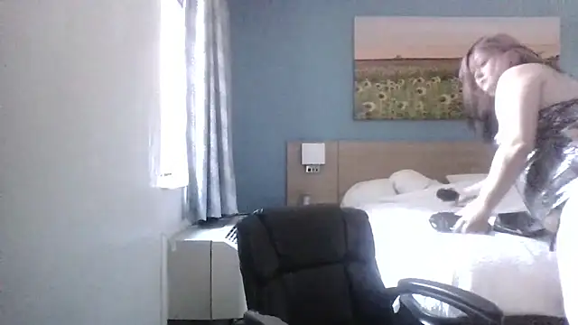 JadeDaMilf online show from 04/16/26, 07:47