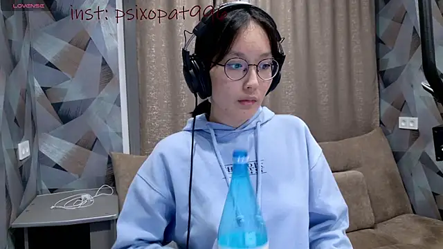 aliiiiiina online show from 09/28/25, 08:36