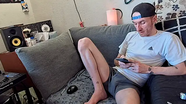 pyrowuff online show from 03/09/26, 07:29