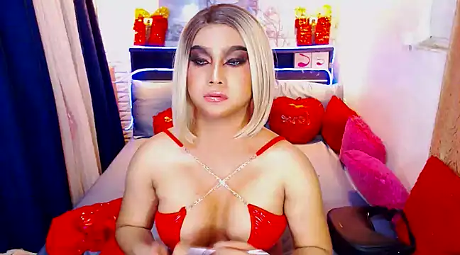 TsGoddessNhicolle online show from 12/13/24, 12:28