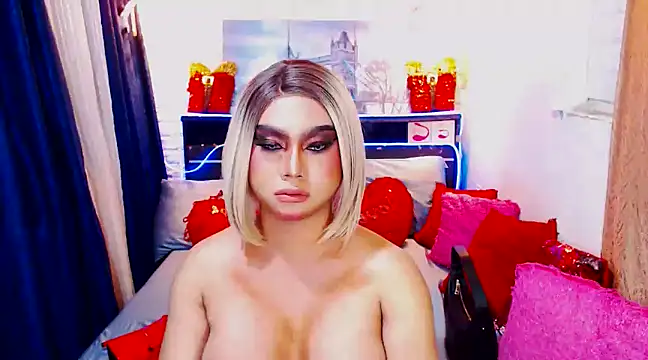 TsGoddessNhicolle online show from 12/17/24, 12:00