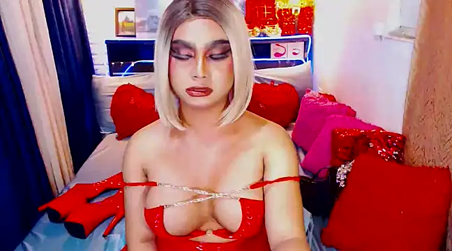 TsGoddessNhicolle online show from 01/13/25, 02:07