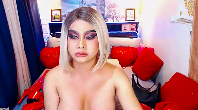 TsGoddessNhicolle online show from 02/10/25, 01:01