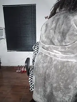 sharom smith1 online show from 04/16/26, 05:08