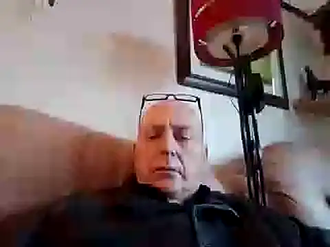 keeenn11 online show from 02/13/25, 08:17