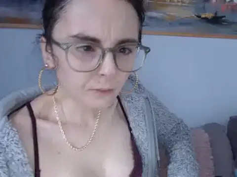 cleophee online show from 03/19/25, 06:46