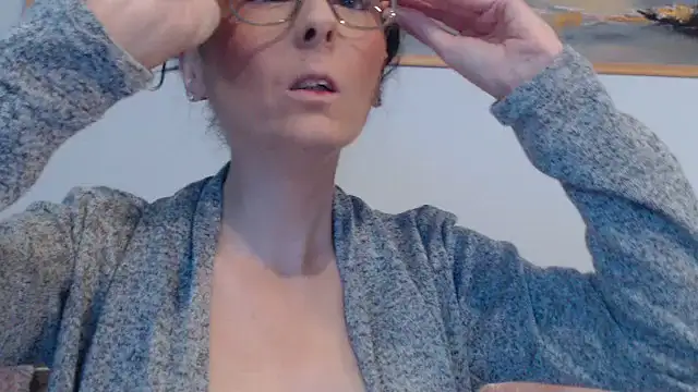 cleophee online show from 09/27/25, 06:40