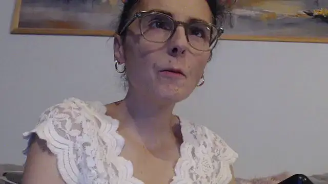 cleophee online show from 10/14/25, 05:41