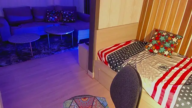 Snapshot of Dora_Banks chatting on 01/30/25, 03:22 Dora Banks online show from 01/30/25, 03:22