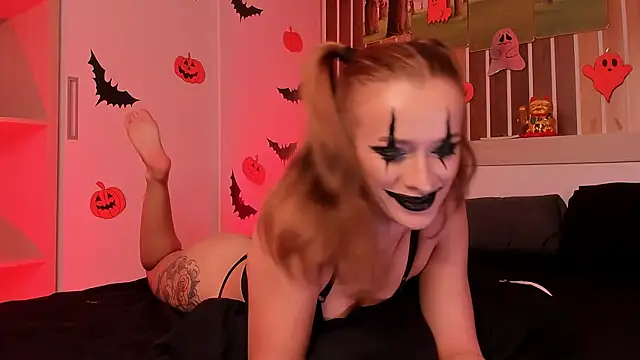 Snapshot of Dora_Banks chatting on 10/29/25, 10:50 Dora Banks online show from 10/29/25, 10:50