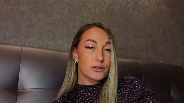 StarryHanna online show from 10/15/25, 09:15