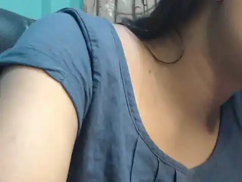 Snapshot of NancyRuvi chatting on 12/06/24, 03:22 NancyRuvi online show from 12/06/24, 03:22