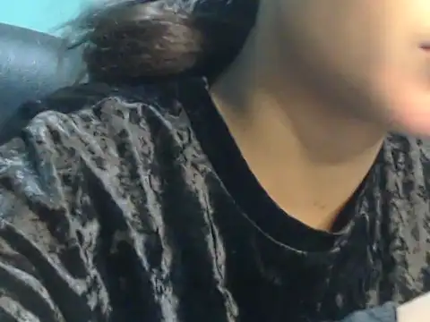 Snapshot of NancyRuvi chatting on 12/11/24, 03:58 NancyRuvi online show from 12/11/24, 03:58