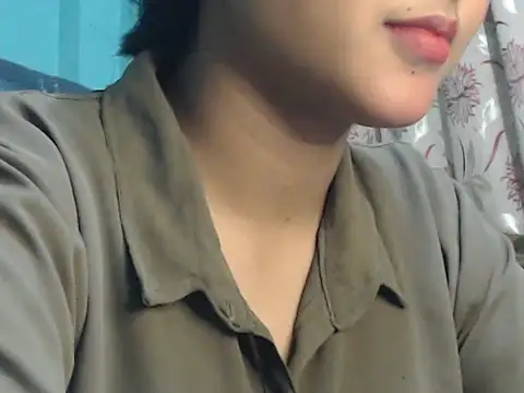 Snapshot of NancyRuvi chatting on 12/12/24, 03:37 NancyRuvi online show from 12/12/24, 03:37
