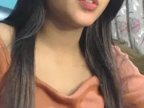 Snapshot of NancyRuvi chatting on 12/16/24, 05:22 NancyRuvi online show from 12/16/24, 05:22