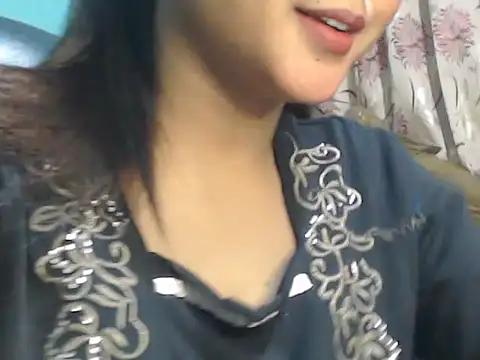 Snapshot of NancyRuvi chatting on 12/18/24, 02:49 NancyRuvi online show from 12/18/24, 02:49