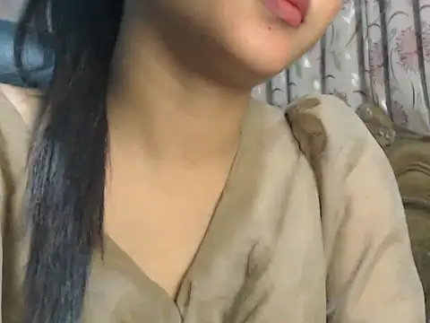 Snapshot of NancyRuvi chatting on 12/22/24, 04:17 NancyRuvi online show from 12/22/24, 04:17