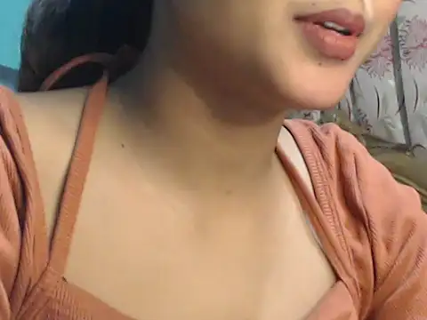 Snapshot of NancyRuvi chatting on 01/03/25, 02:51 NancyRuvi online show from 01/03/25, 02:51