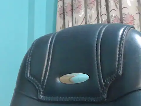 Snapshot of NancyRuvi chatting on 01/05/25, 04:27 NancyRuvi online show from 01/05/25, 04:27