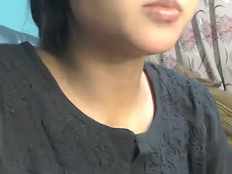 Snapshot of NancyRuvi chatting on 02/10/25, 03:21 NancyRuvi online show from 02/10/25, 03:21