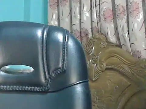 Snapshot of NancyRuvi chatting on 03/21/25, 05:23 NancyRuvi online show from 03/21/25, 05:23