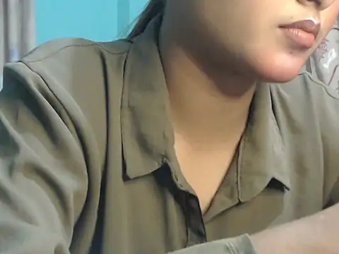 Snapshot of NancyRuvi chatting on 10/07/25, 03:42 NancyRuvi online show from 10/07/25, 03:42
