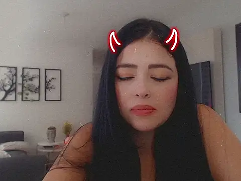 Aleska  Bell online show from 09/15/25, 03:01