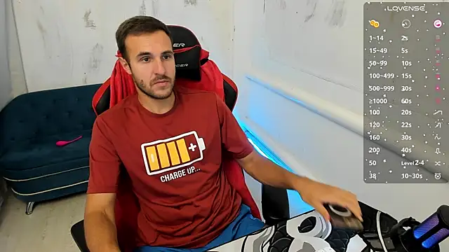 Snapshot of Raamoss chatting on 03/17/25, 12:46 Raamoss online show from 03/17/25, 12:46