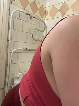 Snapshot of Sara_Slow chatting on 01/26/25, 10:35 Sara Slow online show from 01/26/25, 10:35