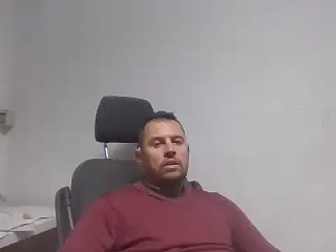 Snapshot of rabyto2 chatting on 12/29/24, 08:04 rabyto2 online show from 12/29/24, 08:04