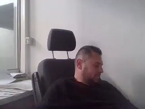 Snapshot of rabyto2 chatting on 12/31/24, 03:42 rabyto2 online show from 12/31/24, 03:42