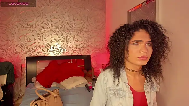 vennus1  online show from 03/12/25, 12:47